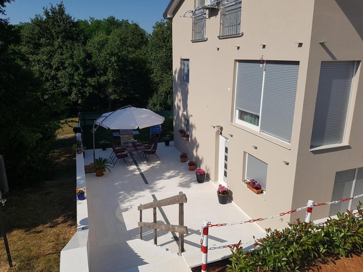 פורץ Zagar Apartment מראה חיצוני תמונה